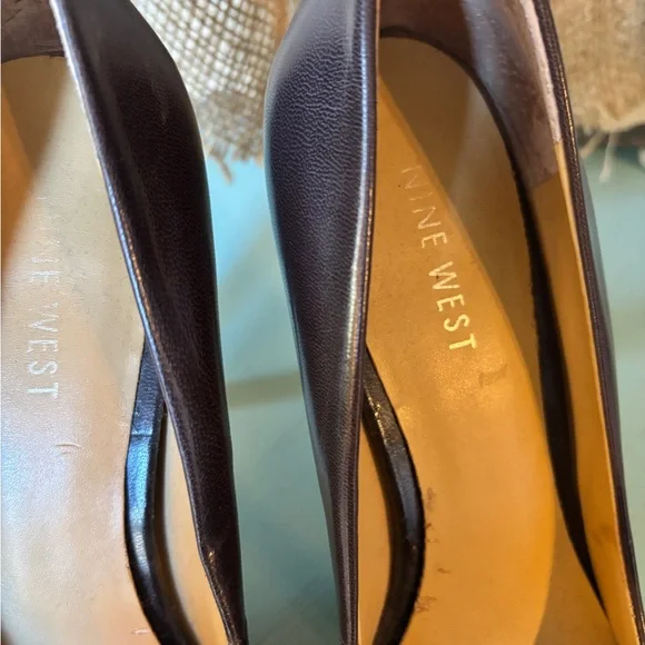 Nine West Regolar Platform Pump - Picture 7 of 7